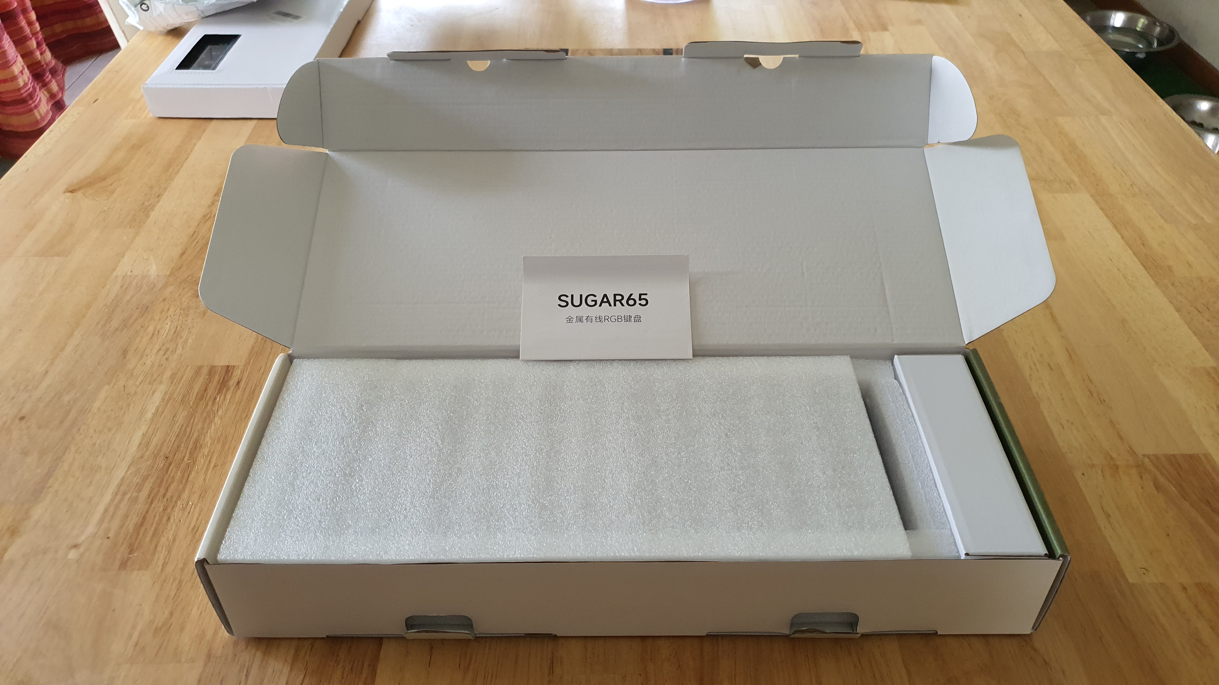 Unboxing the WEIKAV Sugar65
